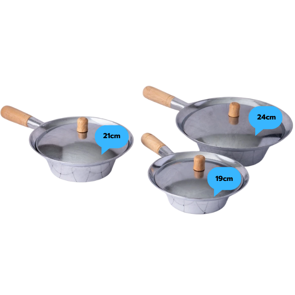 Small aluminum pot with wooden handle 19cm.