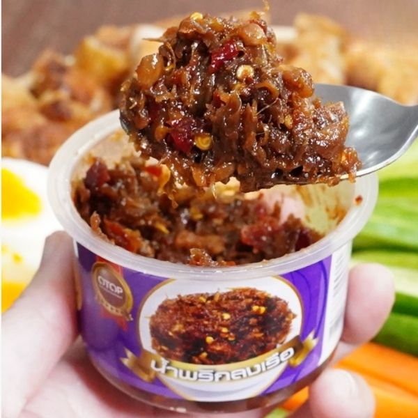 Chili paste with shrimp paste and pork 80g ( 4 jars )
