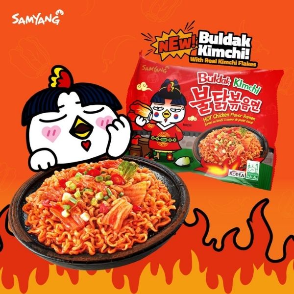 Droge instantnoedels, kimchi-smaak met pittige kip, 135 g (verpakking van 5 stuks)